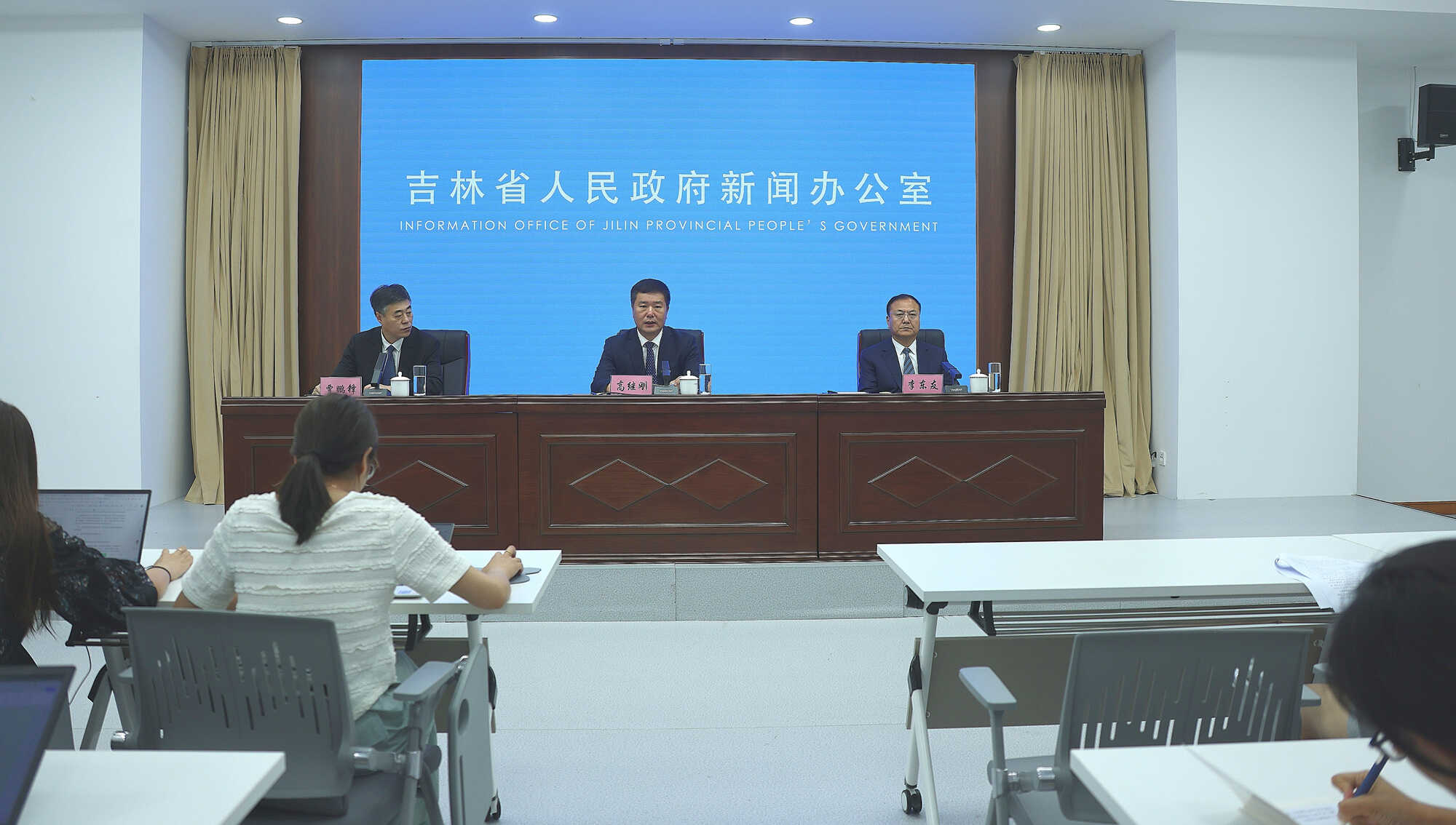 1吉林省“森林四库”建设实施方案新闻发布会现场.jpg